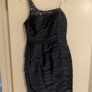 Adrianna Papell formal dress